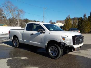  Salvage Nissan Titan