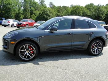  Salvage Porsche Macan
