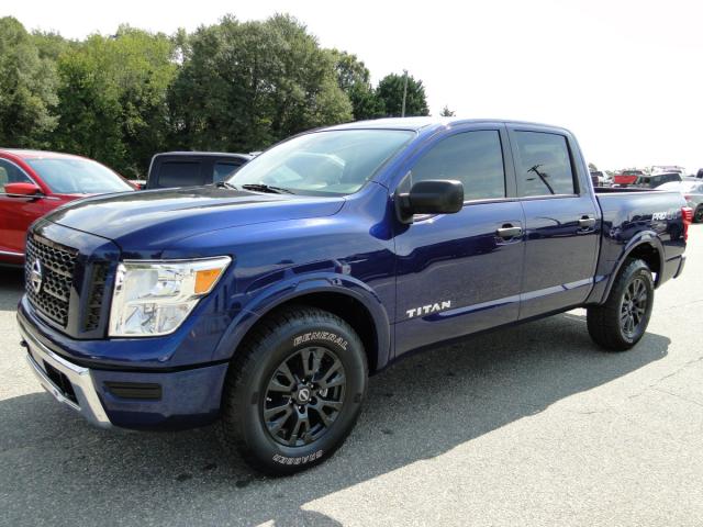  Salvage Nissan Titan