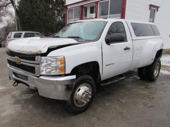  Salvage Chevrolet Silverado 3500